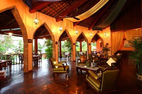 Restaurant Champa .